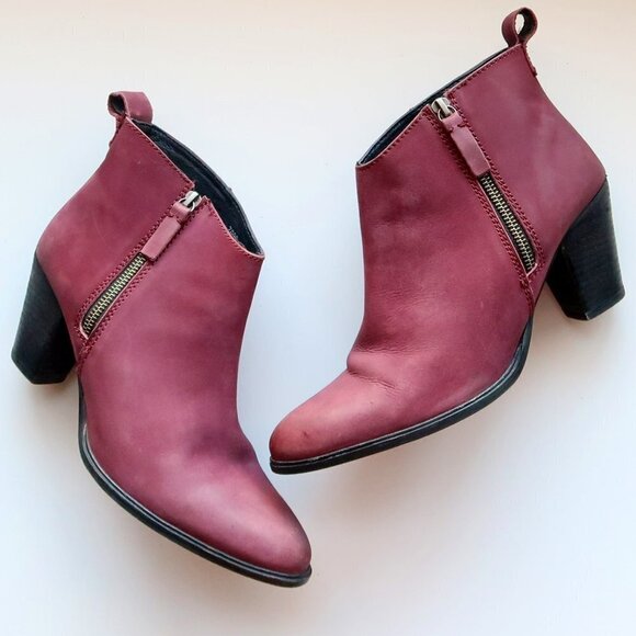 Jigsaw Maroon Nubuck Leather Block Heel Almond Toe Ankle Boots Booties Size 10.5 - Picture 16 of 16